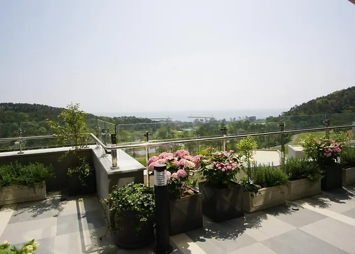 Resort Haeundae Golf & Busan