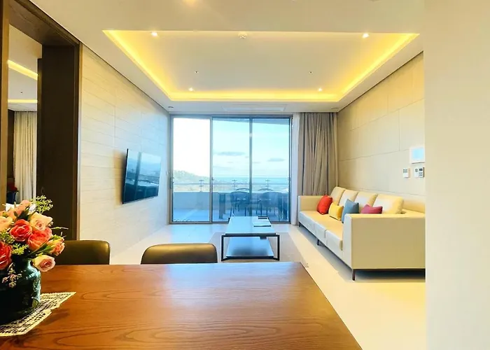Resort Haeundae Golf & Busan